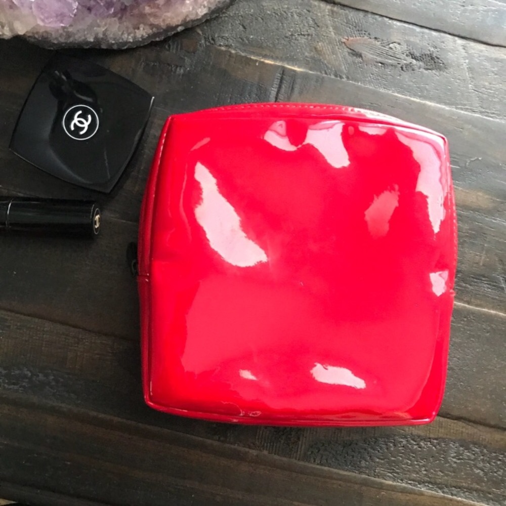 Dior | Red Patent Leather Clutch or Makeup Bag - Picture 5 of 7